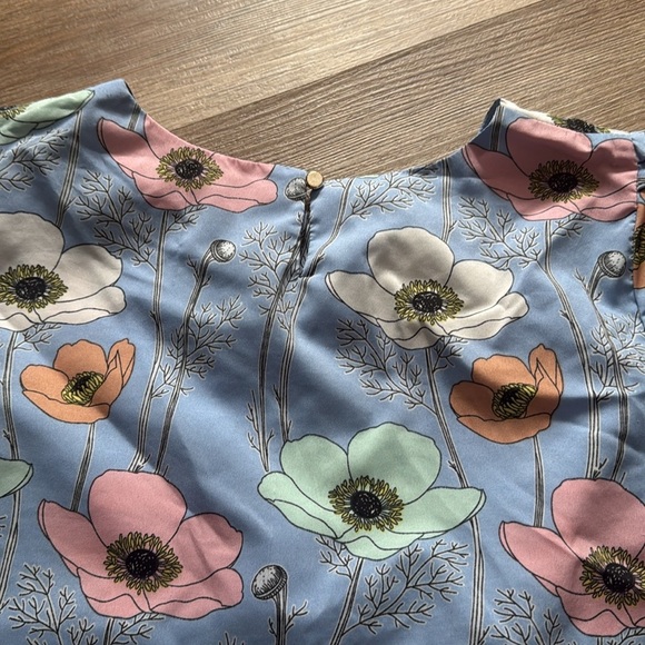 Molly Bracken Floral Blouse - Picture 9 of 9